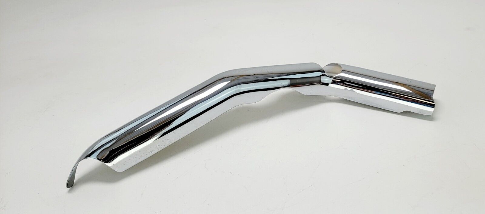 Vance & Hines D625HC-R Exhaust Heat Shield Rear Header D573FC Harley Davidson - Fresh Stock Dated February 2026