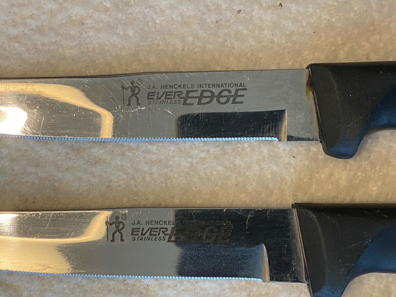 Set of 5 - J.A. Henckels International EverEdge Steak knife - Fresh Stock Dated December 2025