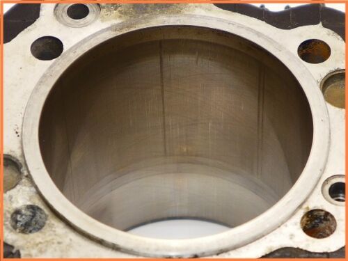 DUCATI 900SS Genuine Cylinder Set yyy - Fresh Stock Dated February 2026