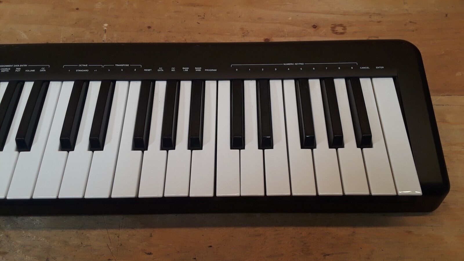 ALesis Q49 Keyboard Midi Controller - Fresh Stock Dated February 2026