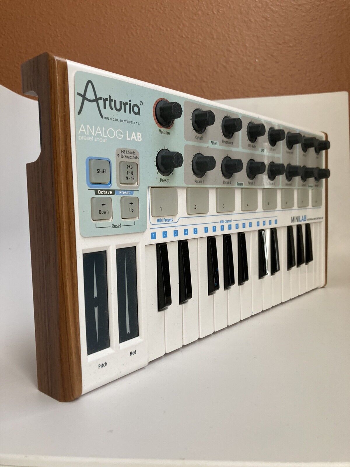 Arturia Minilab Universal Midi Synth Controller Keyboard - Fresh Stock Dated February 2026