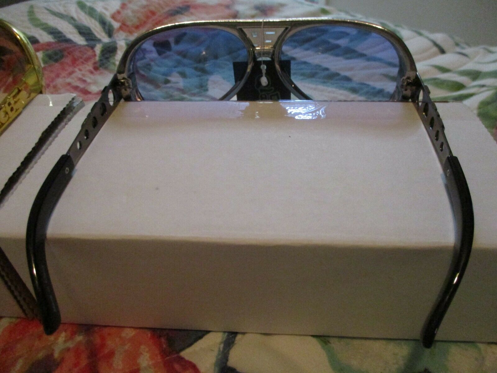 ELVIS PRESLEY CHROME FRAMED SUNGLASSES WITH BLUE TINT LENS METAL ARMS - Fresh Stock Dated February 2026