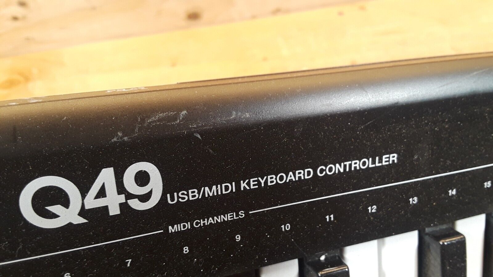 ALesis Q49 Keyboard Midi Controller - Fresh Stock Dated February 2026