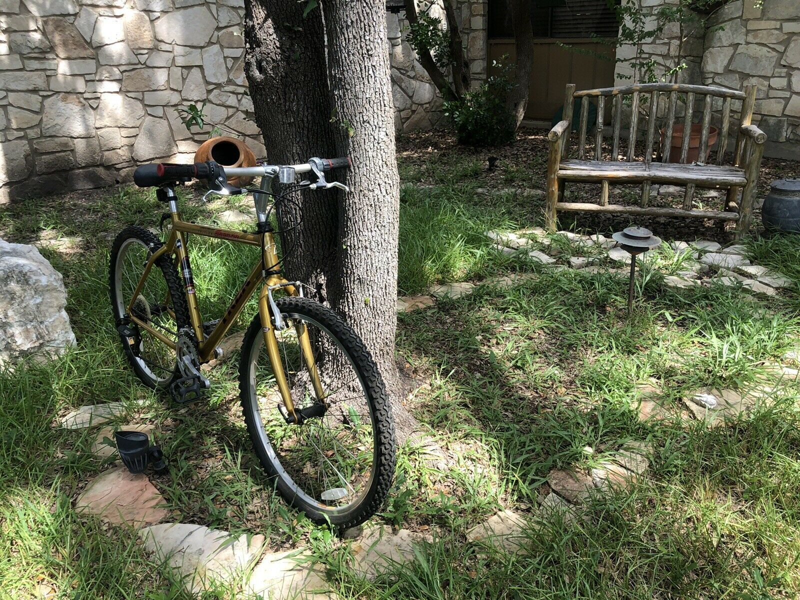 Snap On Anniversary  Gold Trec Mountain Bike . Never Used - Fresh Stock Dated February 2026