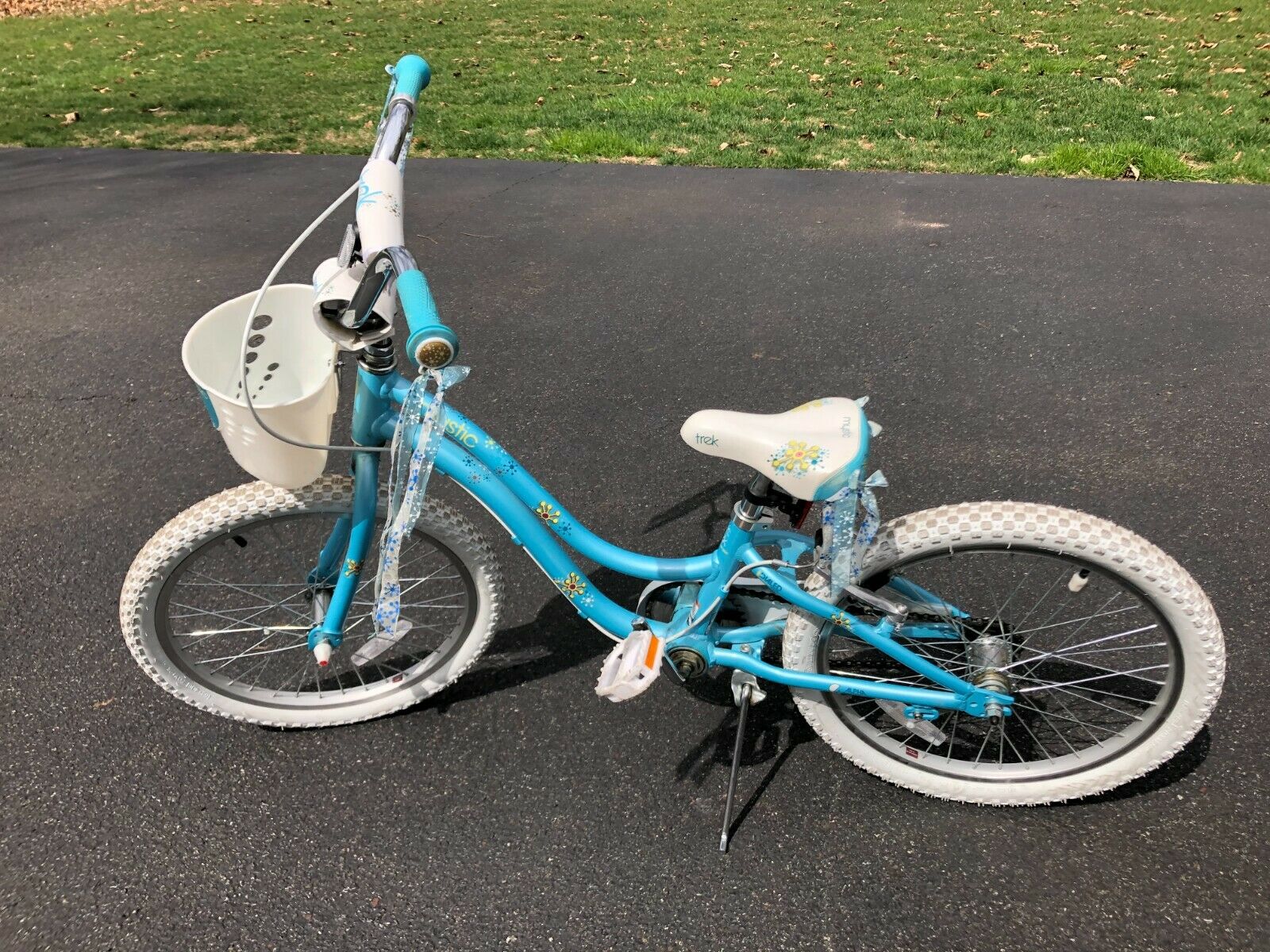 ** SUPER FUN TREK MYSTIC 20