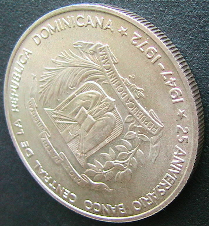 Antique Dominican Republic1peso1972 25th Anniversary of the Central Bank Silver - Fresh Stock Dated December 2025