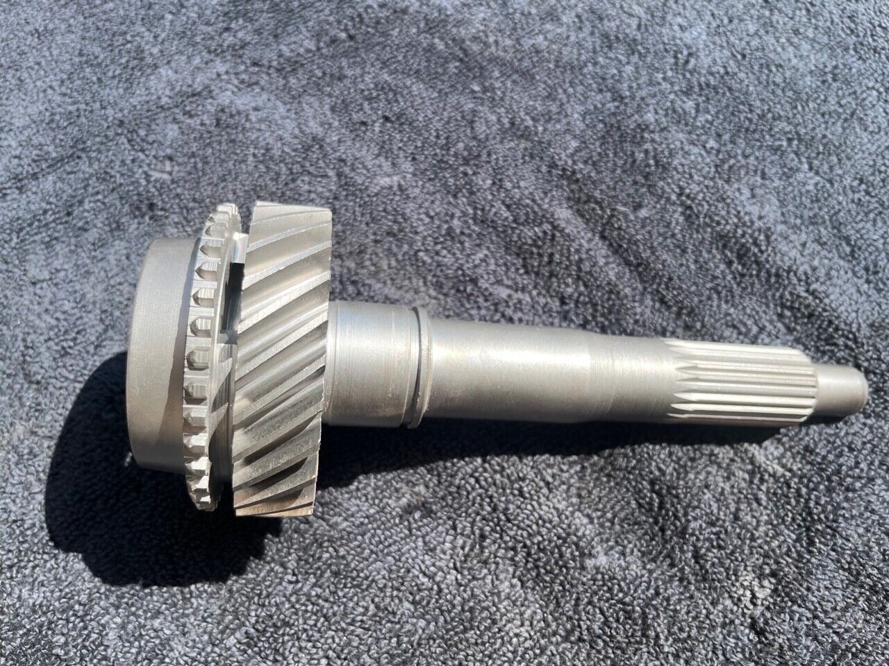 OE Early Ford Borg Warner T10 4 Speed Input Shaft 23 Spline 26 Tooth Close Ratio - Fresh Stock Dated February 2026