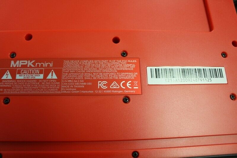 Akai Professional MPK Mini 25 Key USB MIDI Keyboard Controller (GO1049321) - Fresh Stock Dated February 2026