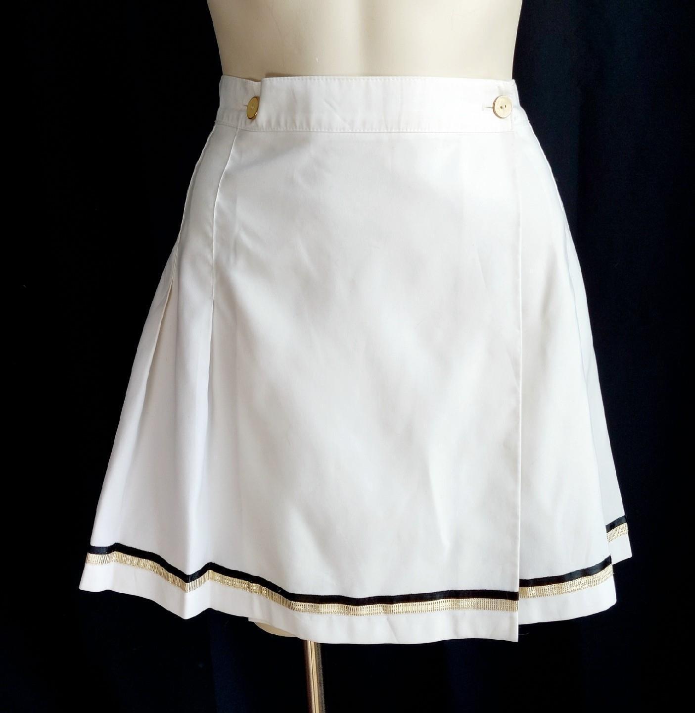 SASSY WHITE Tail Vintage 1970s PLEATED Mini TENNIS SKIRT  - 35 inch waist - Fresh Stock Dated March 2026