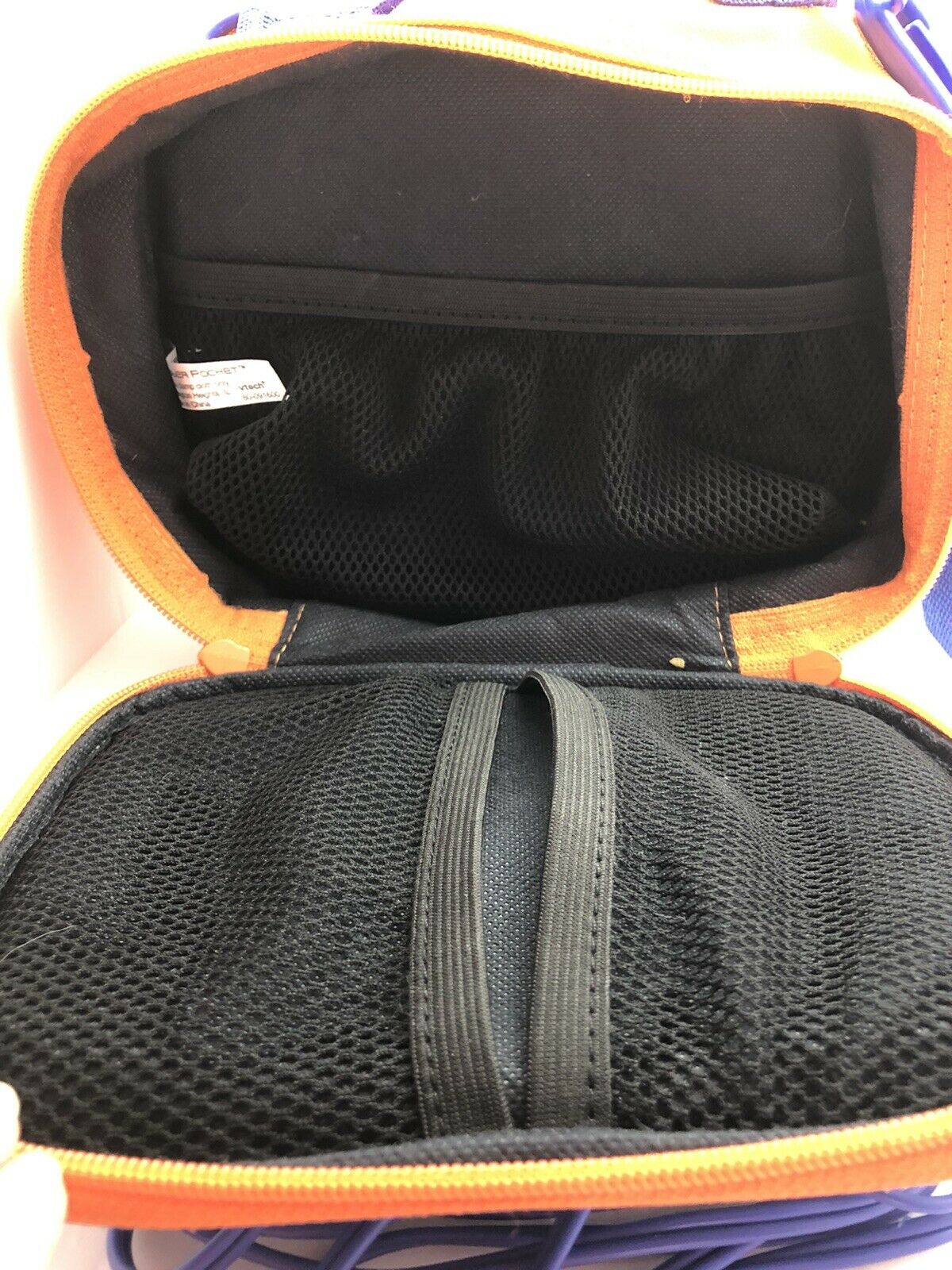 V-Tech Cyber Pocket Storage Case, 2 Games & Hook-Up Cables. - Fresh Stock Dated February 2026