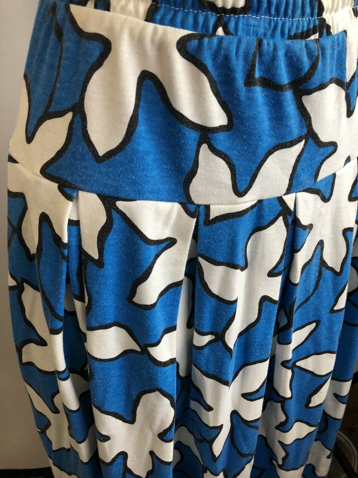 Vintage Panther Skirt Blue White Elastic Waist Flowers Size Medium - Fresh Stock Dated December 2025