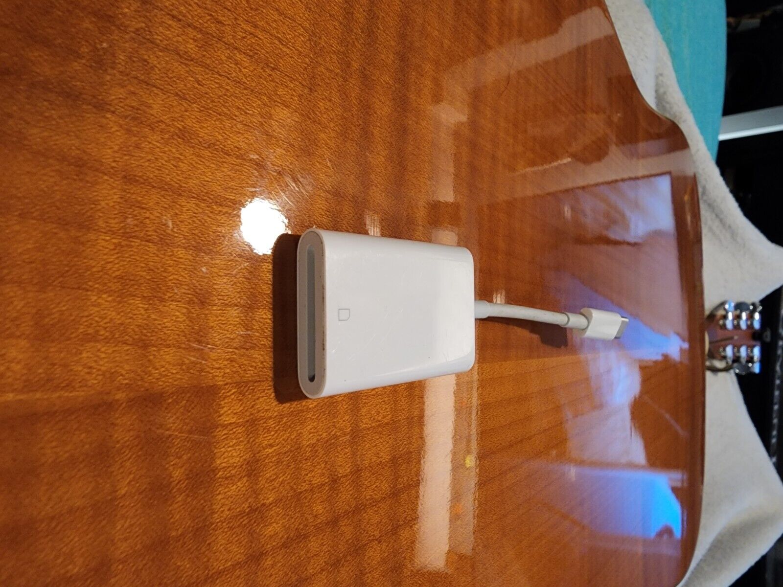 Apple SD Card Reader. USD Type C to SD Card Reader - Fresh Stock Dated February 2026