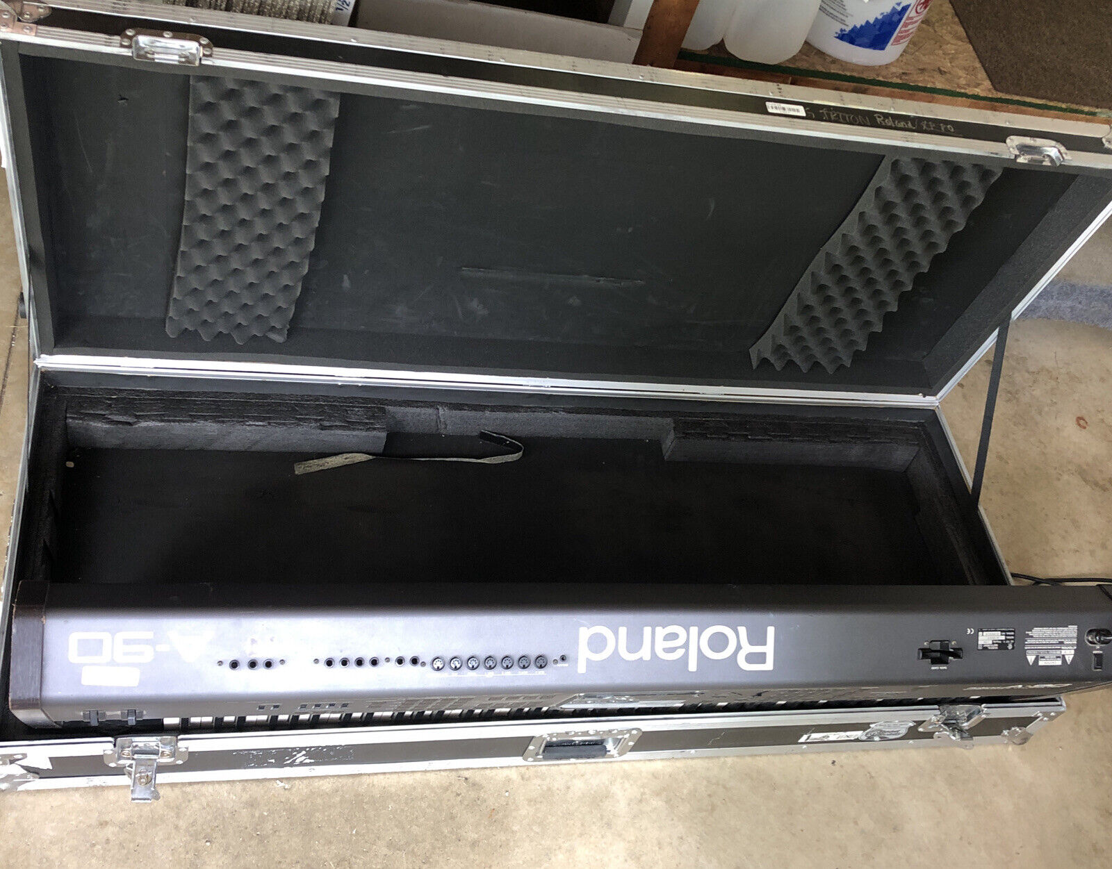 Roland A-90 Midi Keyboard Controller With Road Ready ￼Case - Fresh Stock Dated February 2026