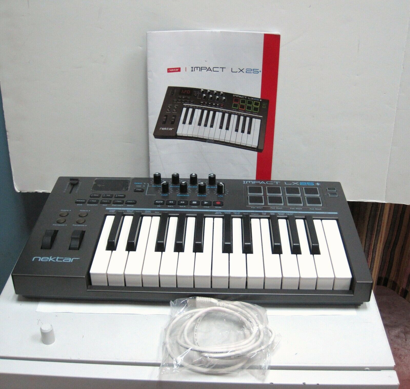 L@@K Nektar IMPACT LX25+ 25 Keys 8 Pads MIDI Controller keybord Free Ship - Fresh Stock Dated February 2026