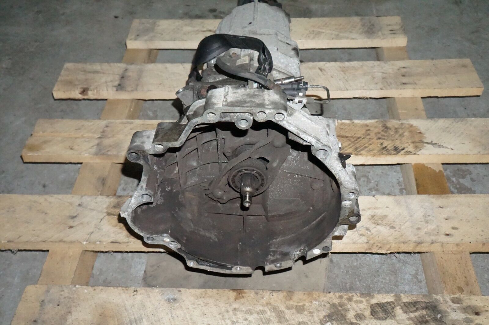 06 07 08  AUDI A4 B7 2.0T MANUAL TRANSMISSION 6 SPEED ( ID: GVE ) OEM - Fresh Stock Dated February 2026