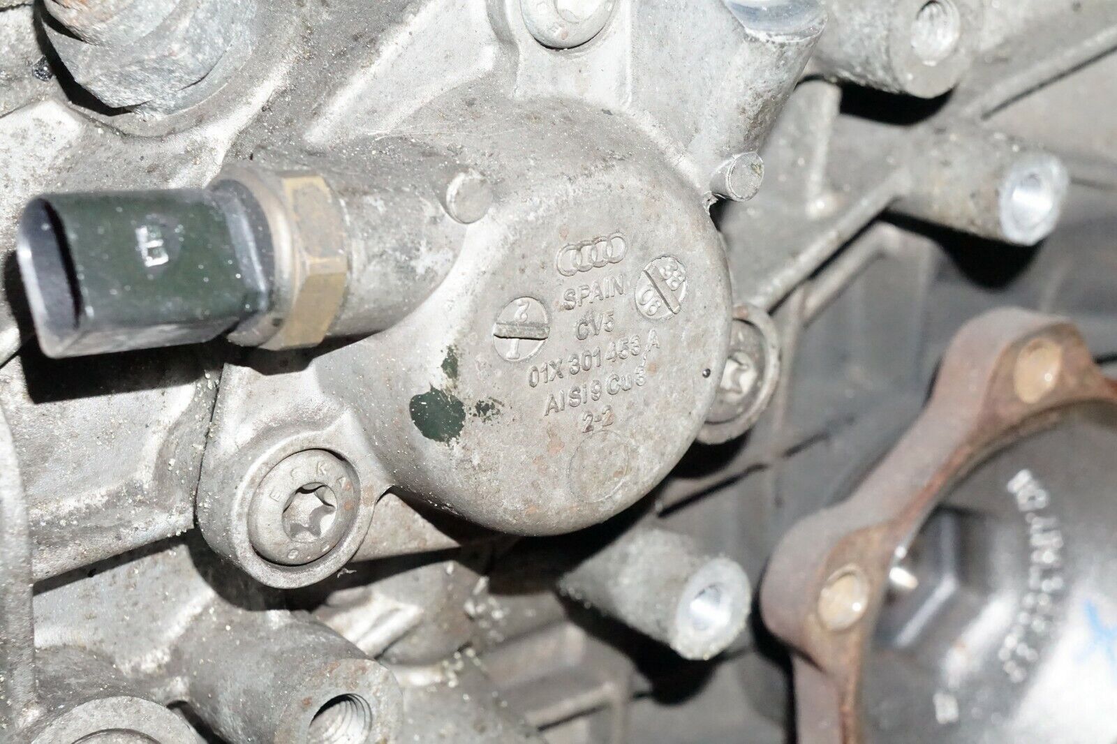 06 07 08  AUDI A4 B7 2.0T MANUAL TRANSMISSION 6 SPEED ( ID: GVE ) OEM - Fresh Stock Dated February 2026