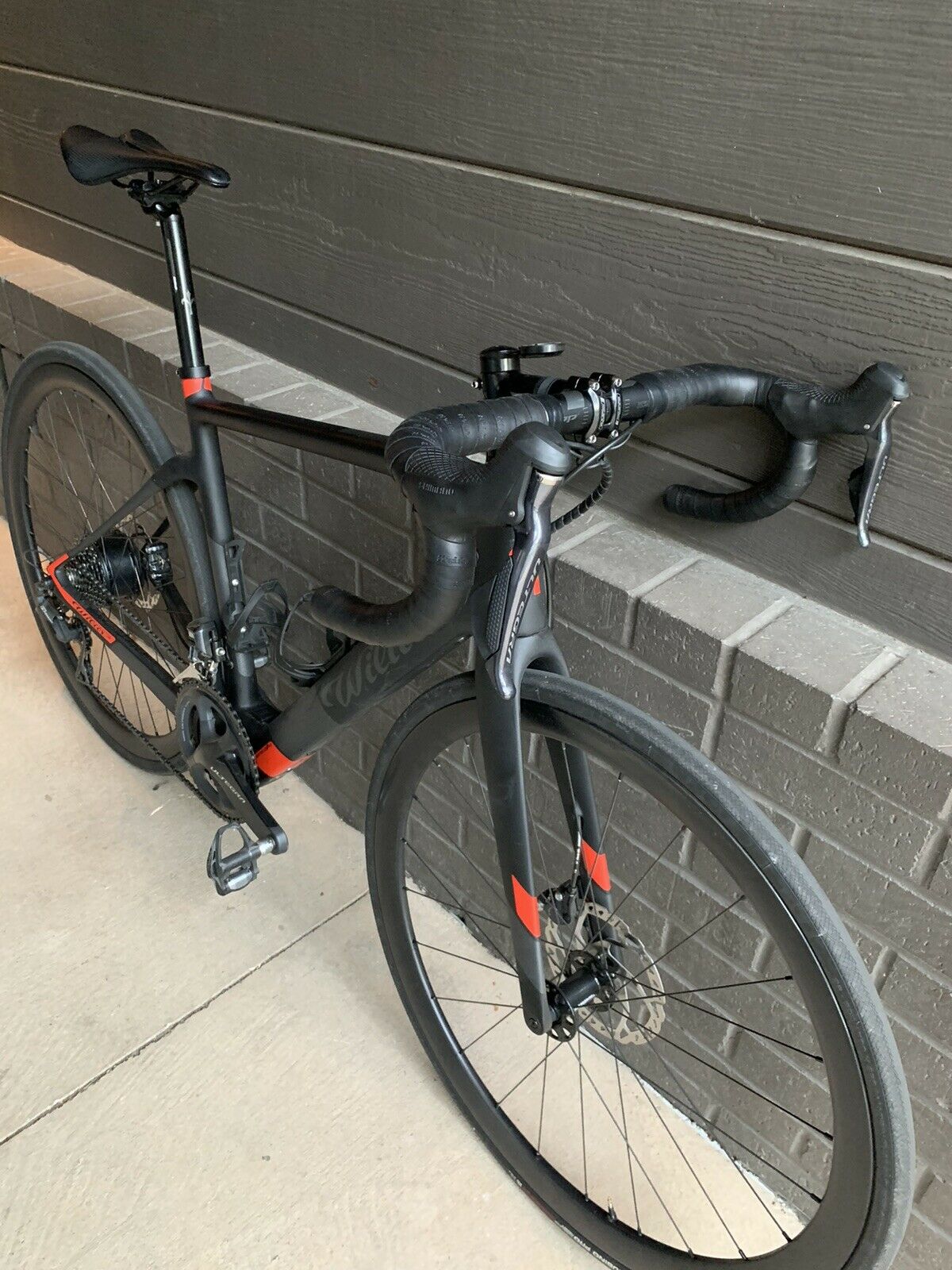 Wilier centro 1 hybrid Di2 Medium 54cm - Fresh Stock Dated February 2026