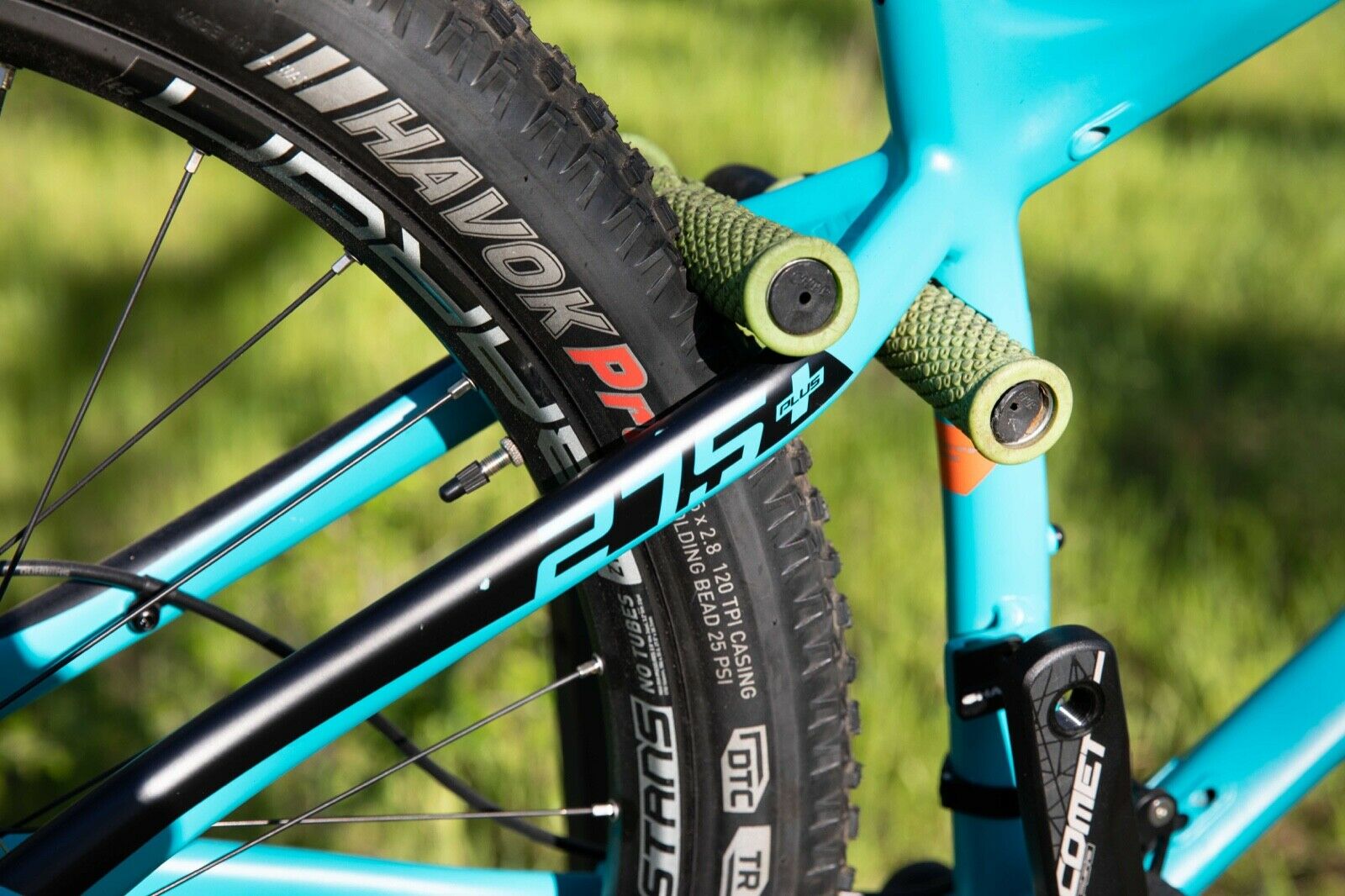 MTB HARO Subvert HT5 40cm  Aqua / Black - Fresh Stock Dated February 2026