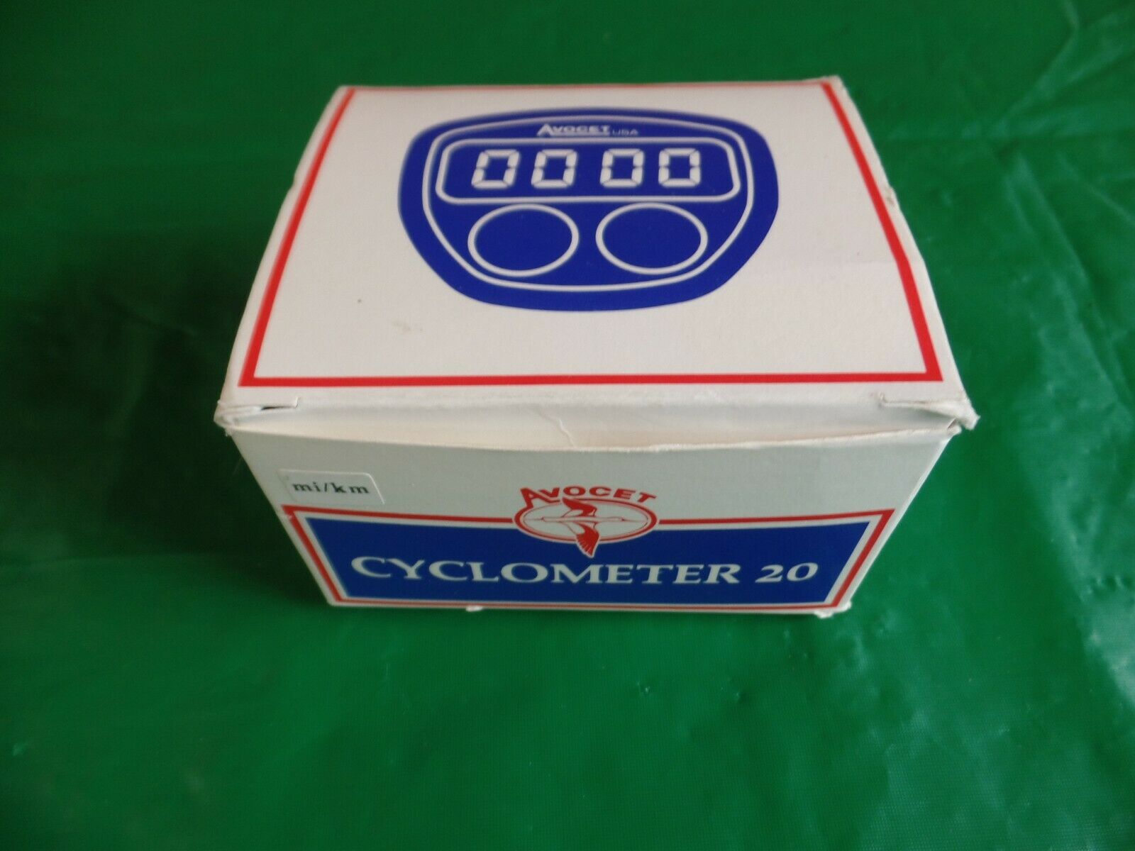 NEW vintage 80s AVOCET Model 20 CYCLOMETER Black Bicycle Computer * USA Made - Fresh Stock Dated December 2025