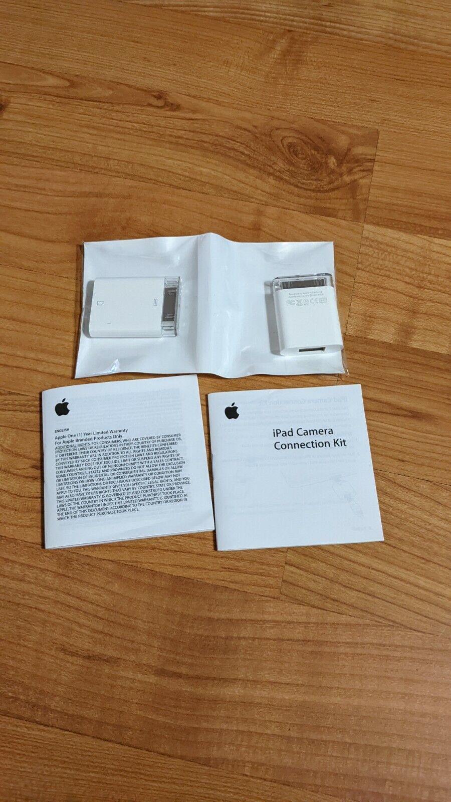 Original Apple iPad Camera Connection Kit(30-Pin)-MC531ZM/A - Fresh Stock Dated February 2026