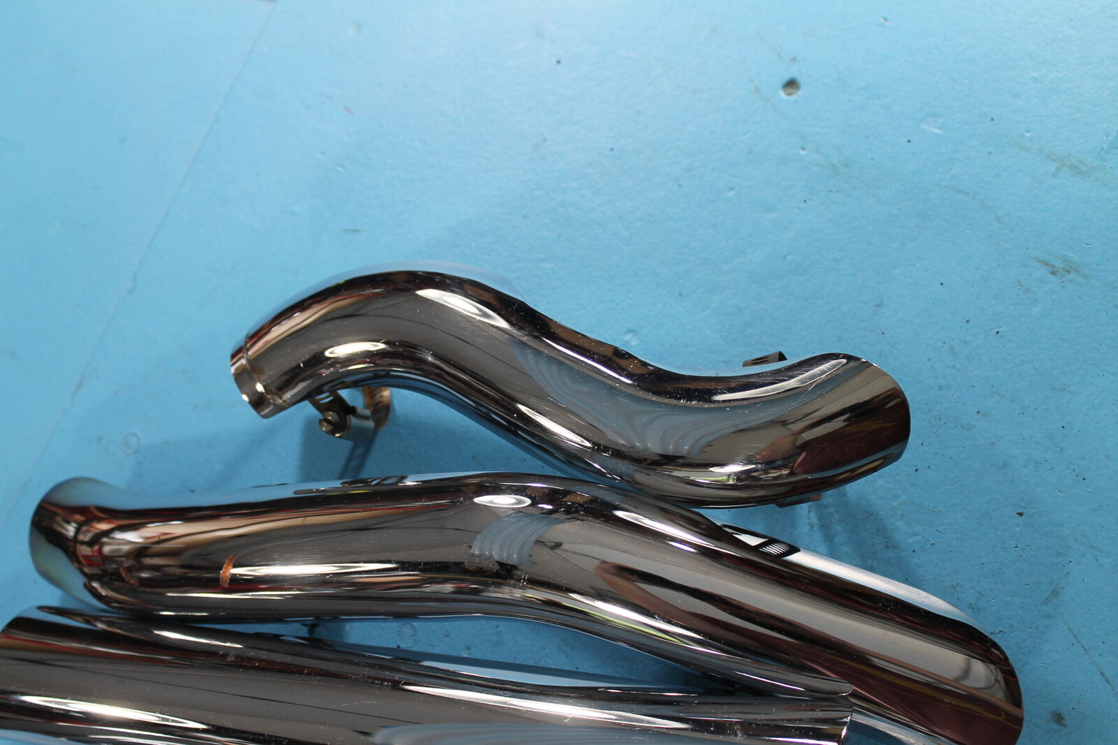 1356 96 HARLEY-DAVIDSON ROAD KING FRONT LEFT REAR RIGHT EXHAUST COVER HEAT SET - Fresh Stock Dated February 2026