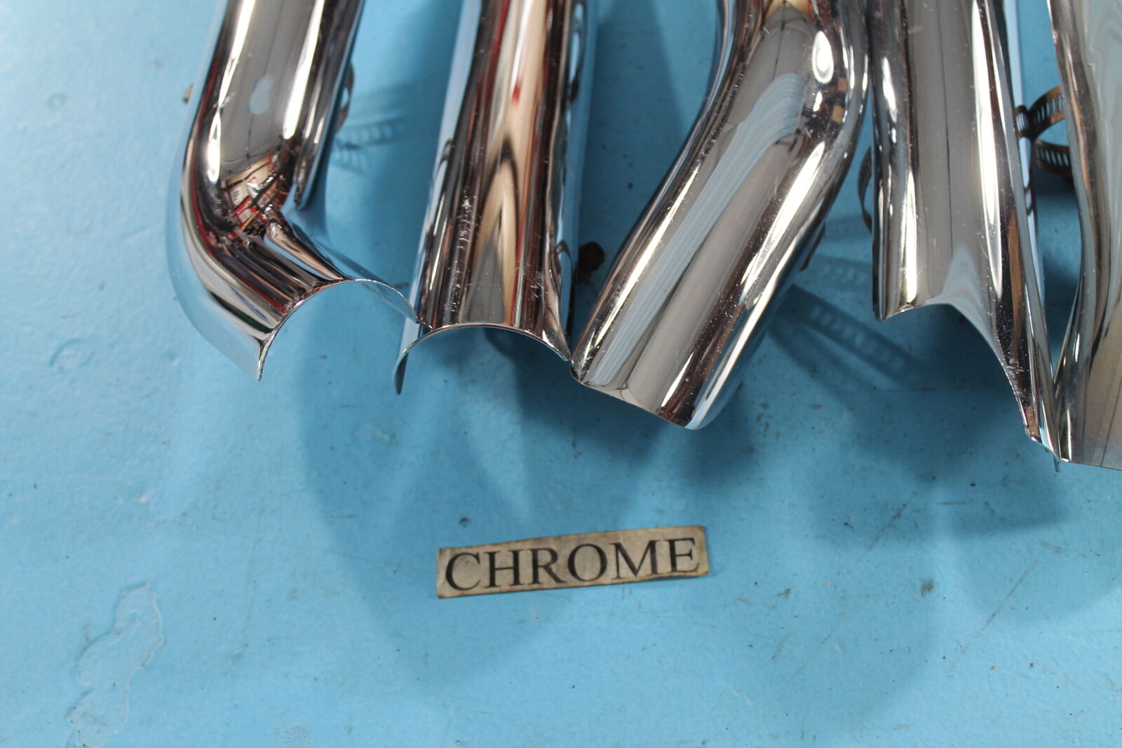 1356 96 HARLEY-DAVIDSON ROAD KING FRONT LEFT REAR RIGHT EXHAUST COVER HEAT SET - Fresh Stock Dated February 2026