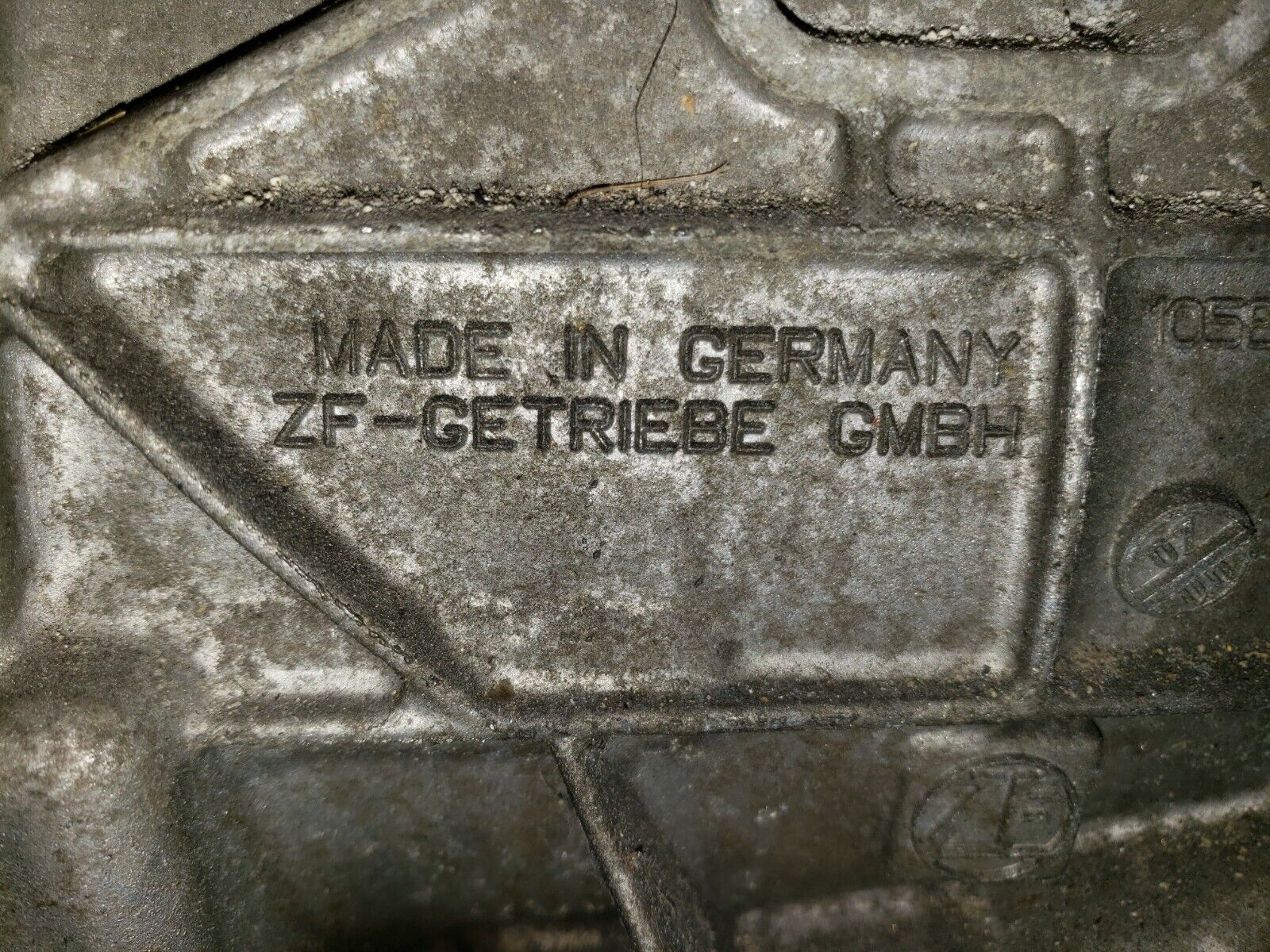 BMW 540i 1997-2003 E39 V8  Automatic Transmission ZF OEM - Fresh Stock Dated February 2026