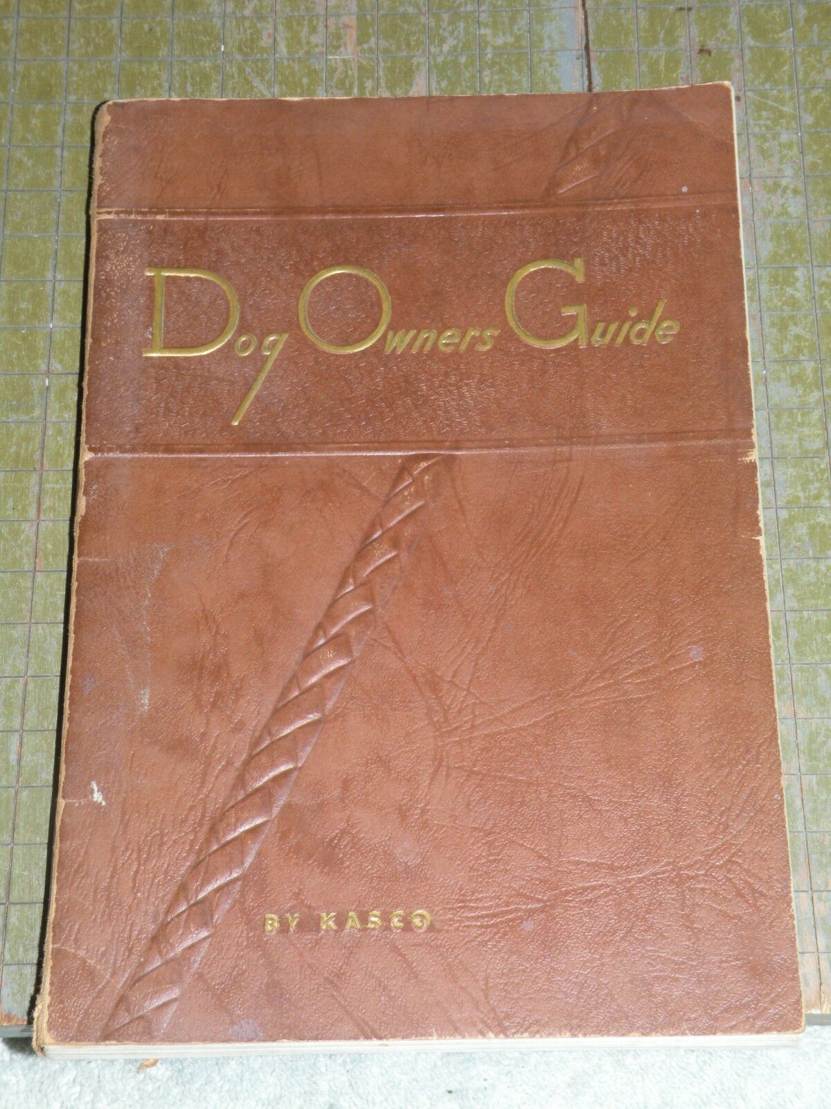 Dog Owners Guide by Kasco Mills 1950 - Fresh Stock Dated December 2025