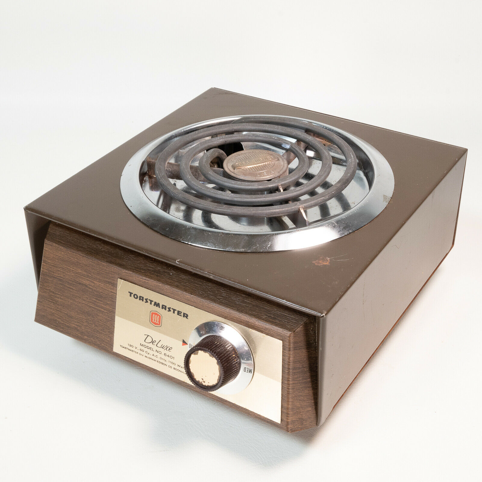 Vintage Toastmaster Deluxe Buffet Range Model 6401 Great Shape MCM Retro - Fresh Stock Dated February 2026