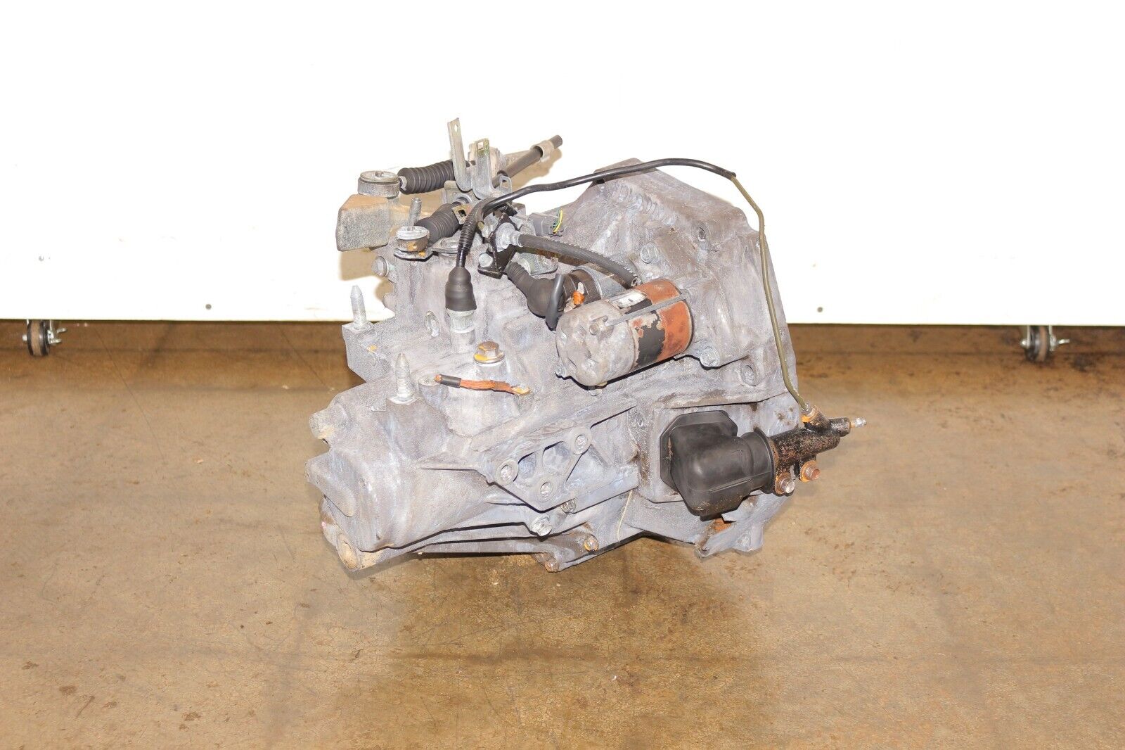 1997-2001 Honda CRV B Series 4WD Manual Transmission 5 Speed 4x4 B20B B20Z JDM - Fresh Stock Dated February 2026