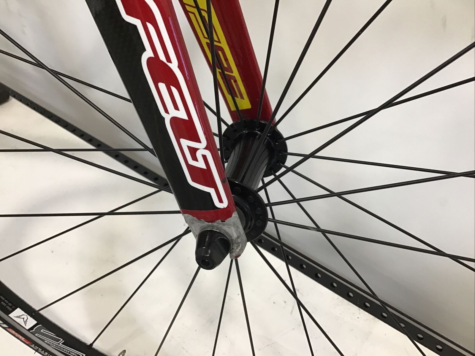 2012 Felt F85 Superlite Road Bike 61cm Aluminum Shimano 105 - Fresh Stock Dated February 2026