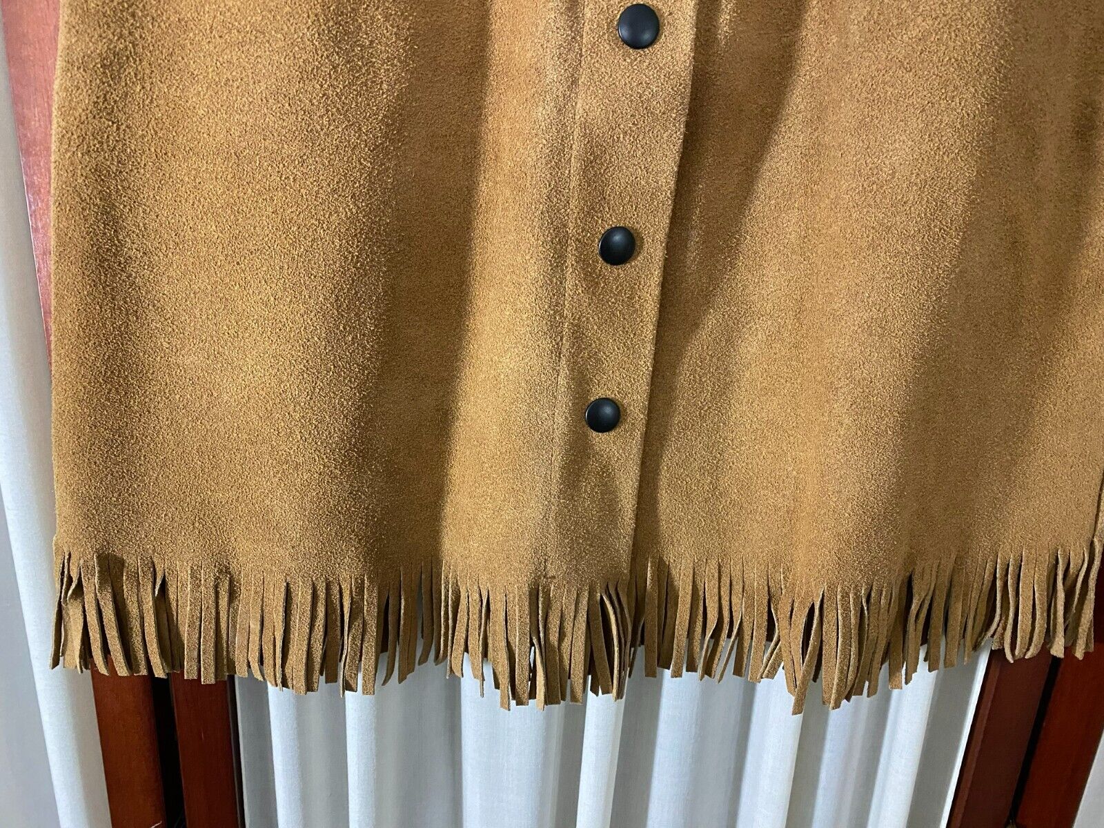 Vintage Suede Mini Skirt w/Fringe-S-Natural Color-Front Snaps-VG-CLASSIC HIPPIE - Fresh Stock Dated March 2026