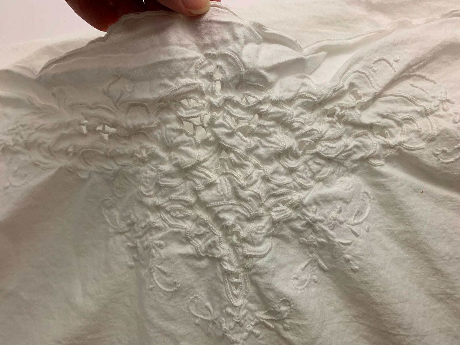 100% COTTON White BATTENBURG standard pillow case sham - Fresh Stock Dated February 2026