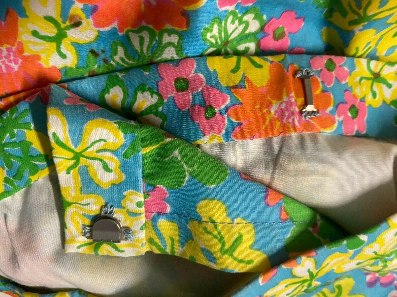 vintage wrap around skirt keywest hand print color fabrics like lilly pulitzer M - Fresh Stock Dated March 2026