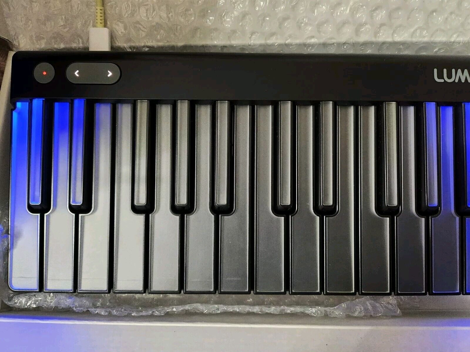 ROLI Lumi Keys Keyboard Controller and Case  - ROL002139 - Fresh Stock Dated February 2026