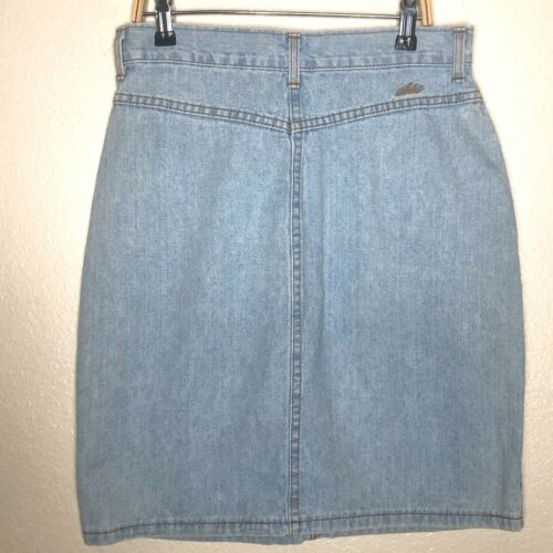 Vintage Chic Women's Size 9 Denim Skirt Pencil Style Light Wash Summer Made USA - Fresh Stock Dated February 2026