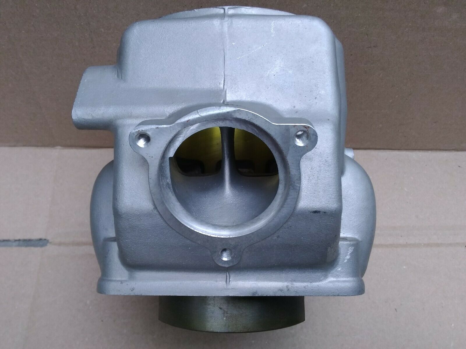 Cylinder CR500 NOS OEM NEW 1985 1986 1987 1988 CR500R - Fresh Stock Dated February 2026