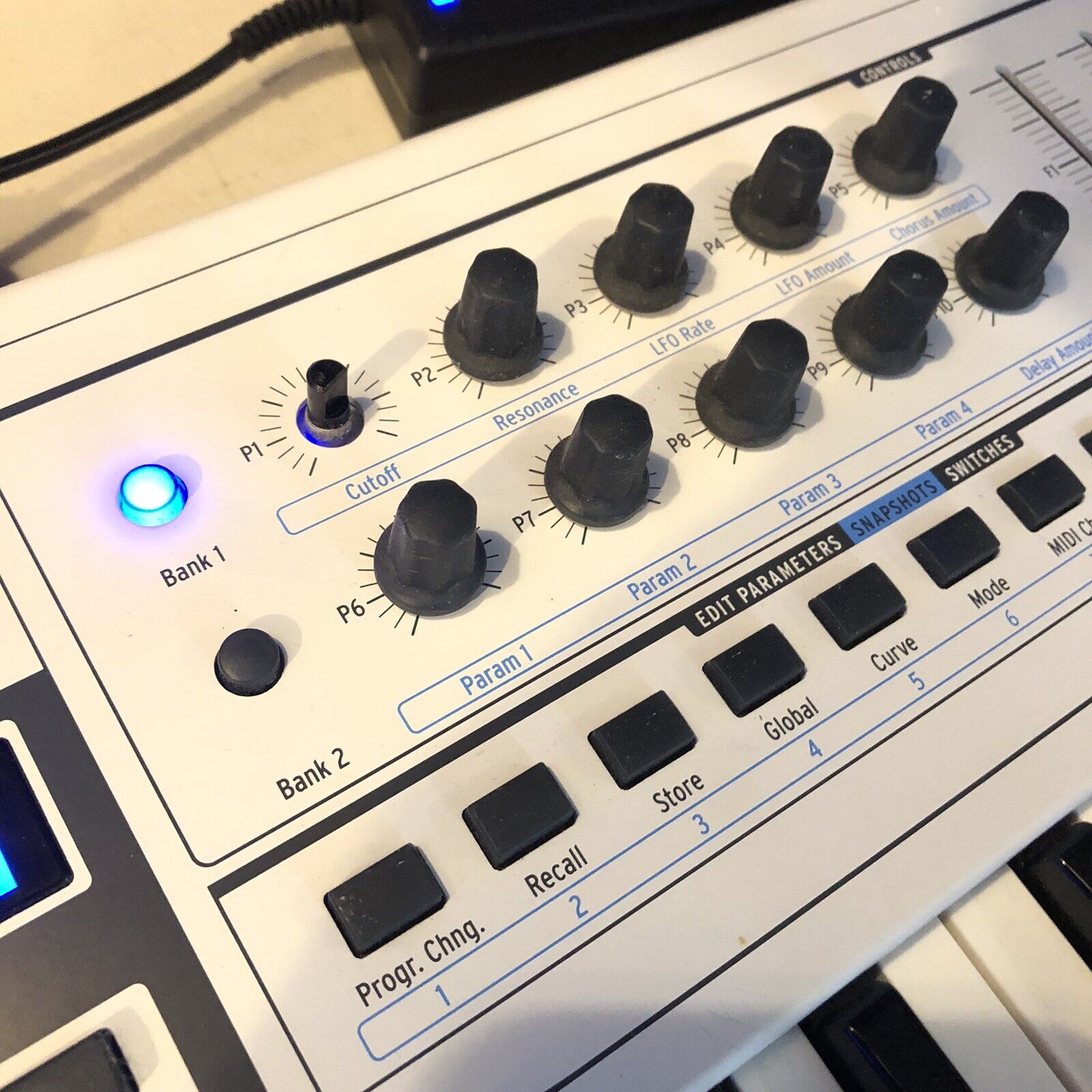 Arturia KeyLab 61 MIDI keyboard controller Broken Keys Read Description - Fresh Stock Dated February 2026