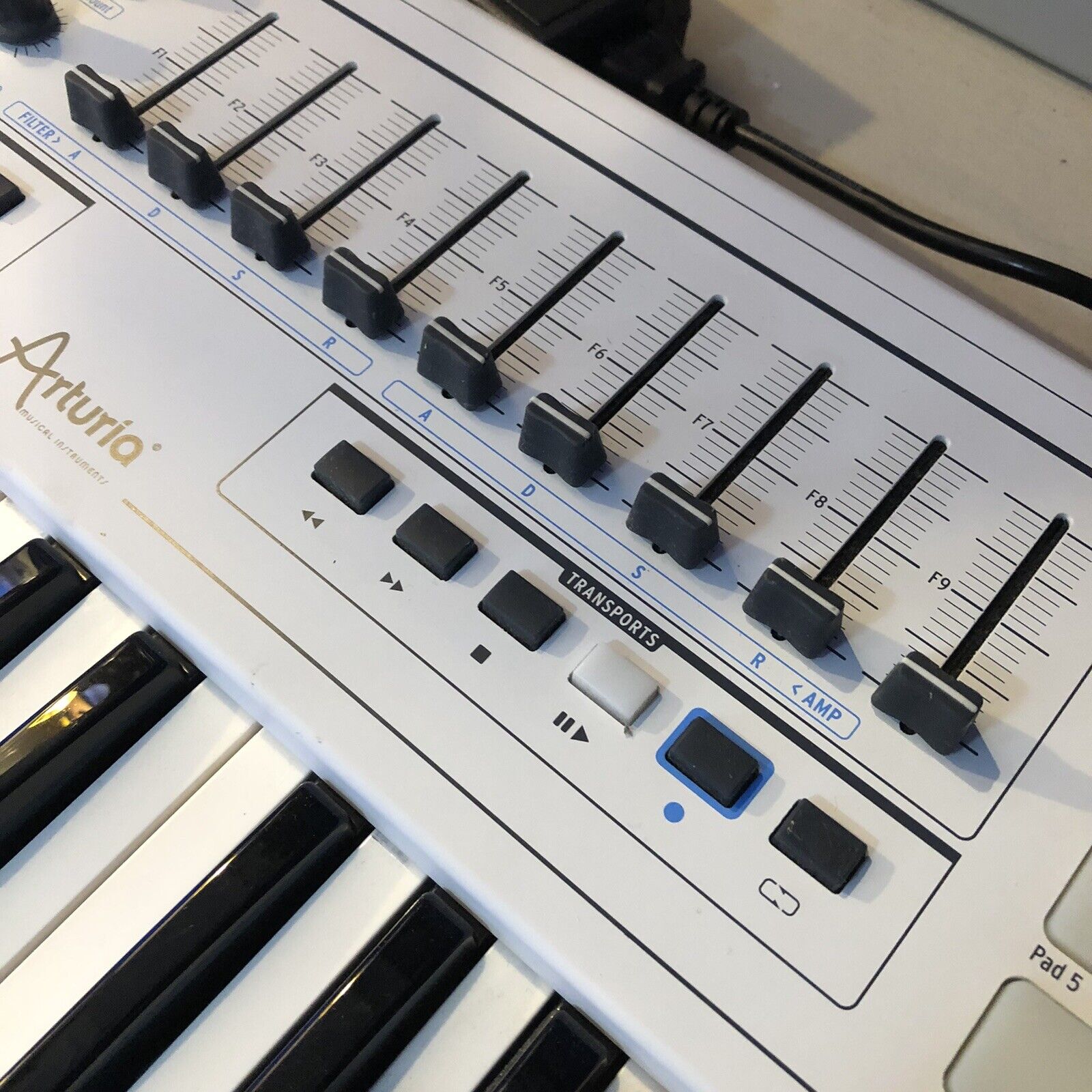 Arturia KeyLab 61 MIDI keyboard controller Broken Keys Read Description - Fresh Stock Dated February 2026