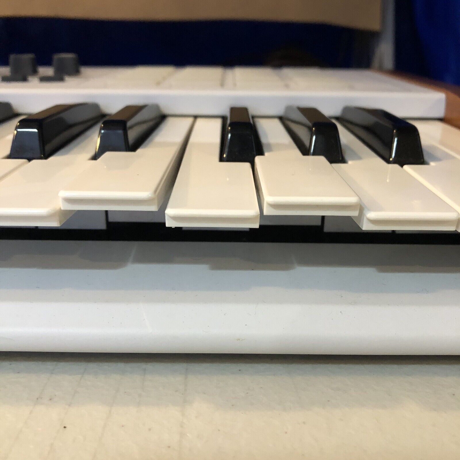 Arturia KeyLab 61 MIDI keyboard controller Broken Keys Read Description - Fresh Stock Dated February 2026