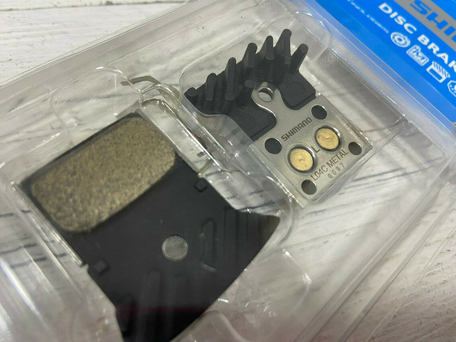 Shimano L04C Metal Disc Brake Pads With Cooling Fins #Y8N398040 - Fresh Stock Dated February 2026