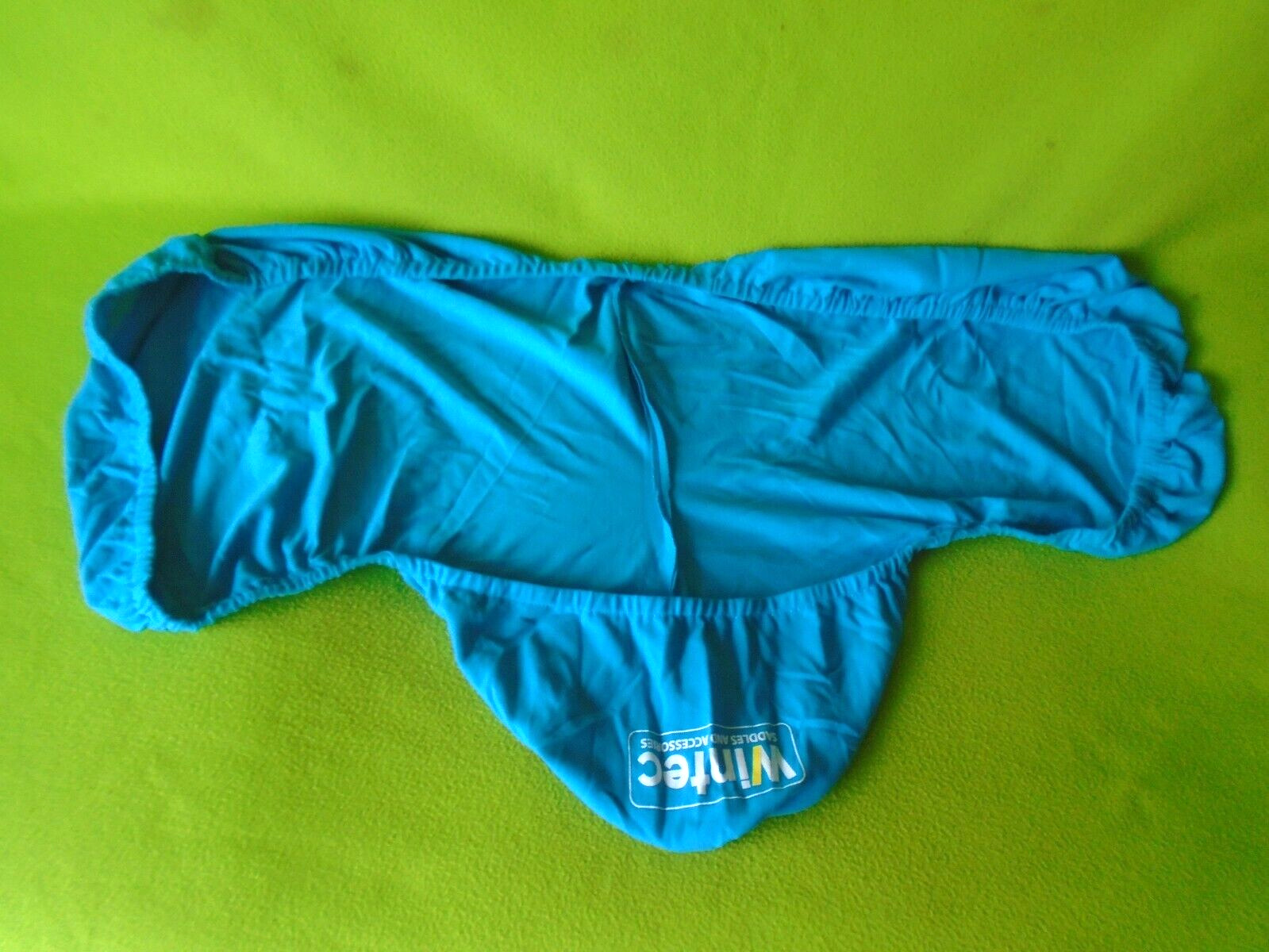 WINTEC English Saddle Cover~BLUE~AP~JUMP~DRESSAGE~HUNT~ELASTIC Edge~New Cond - Fresh Stock Dated December 2025