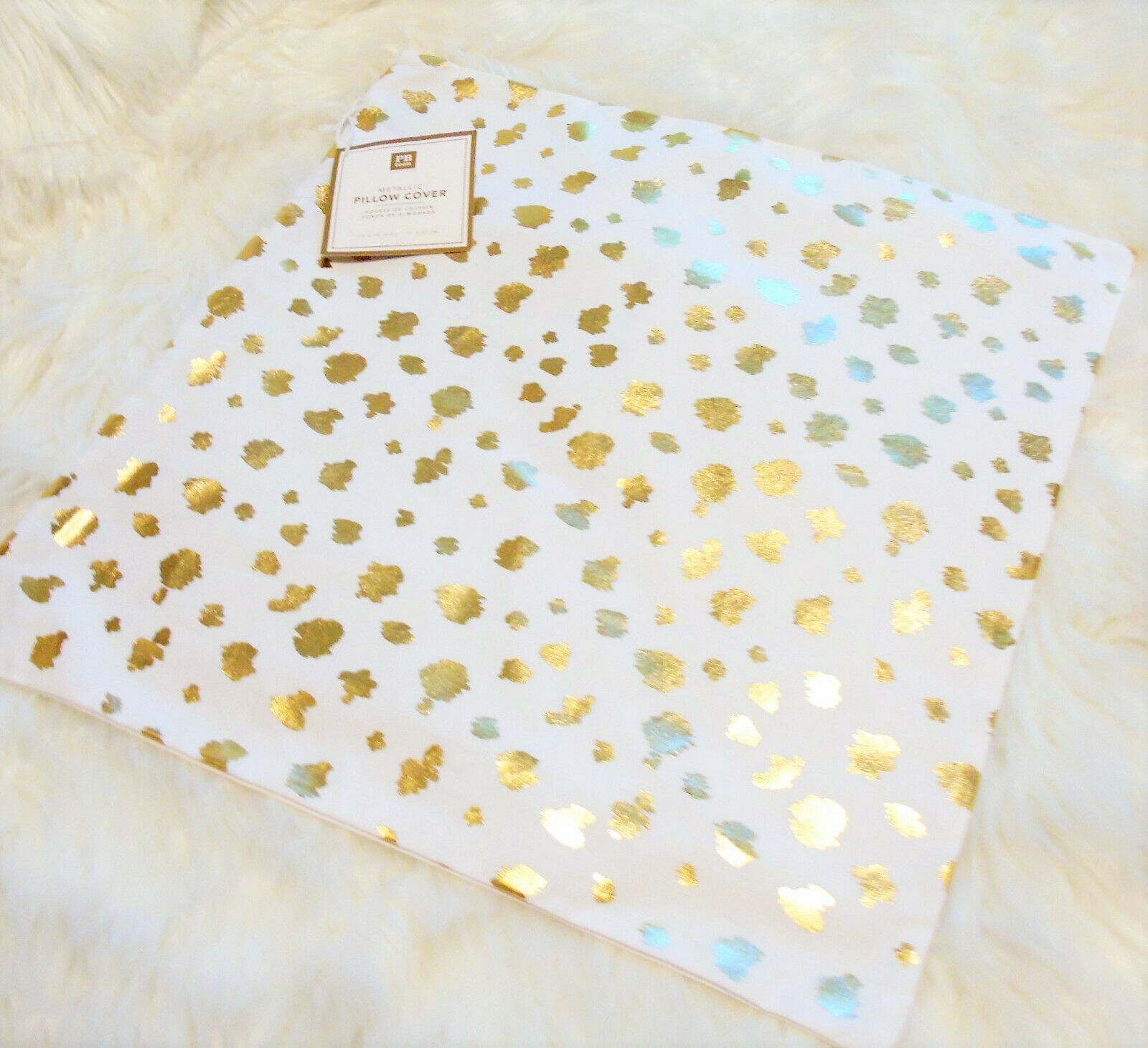 PB METALLIC GOLD PILLOW COVER 16