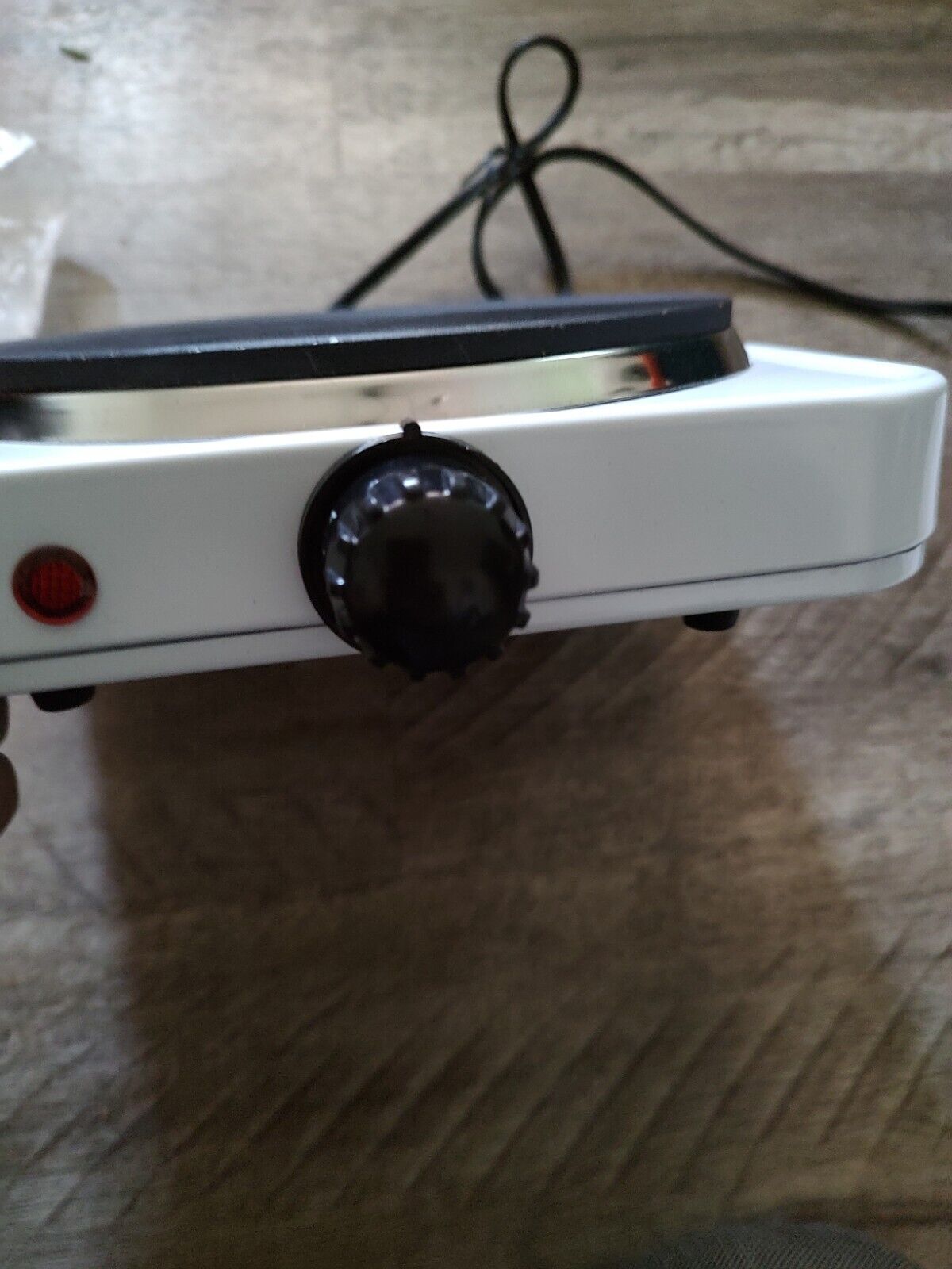 HOMESMART Electric Single Burner Hot Plate 5 Level Temperature Control White - Fresh Stock Dated February 2026