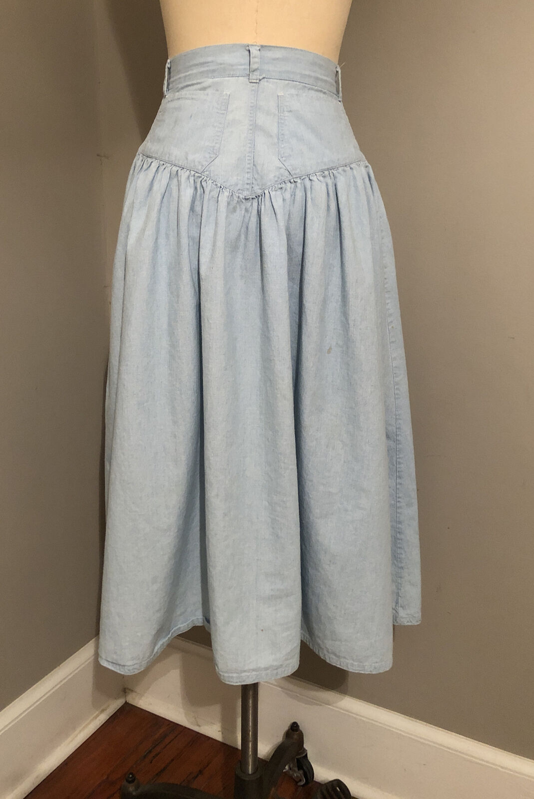 VTG 80s DAKOTA Chambray Skirt Hi-Waist Lace V Yoke Pockets Midi Prairie XS/XXS - Fresh Stock Dated March 2026