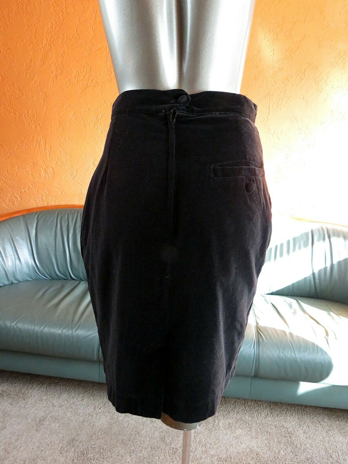 Groovy 1970s Vintage 100% Cotton Velveteen TANGIERS Skirt - Mod Sz 6 - Hourglass - Fresh Stock Dated February 2026