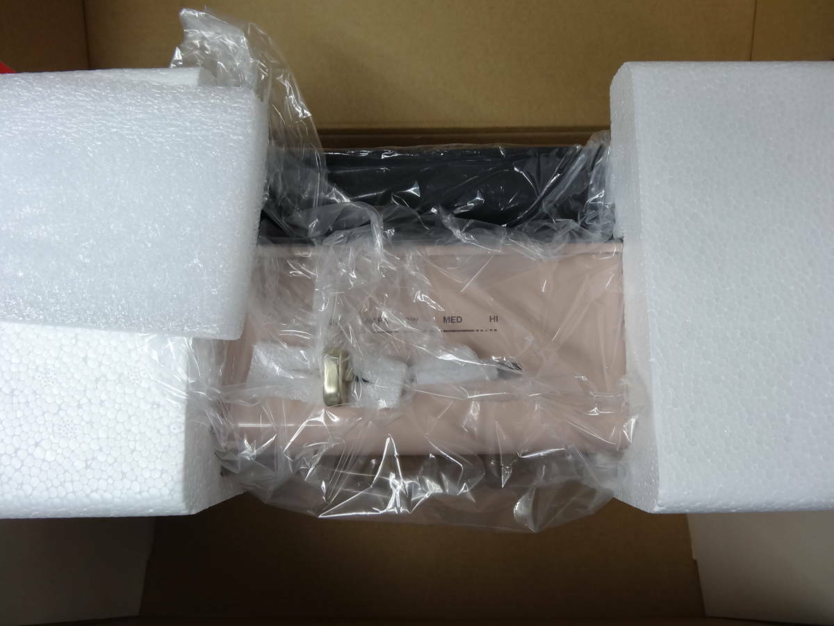 Unused BRUNO Bruno Compact HotPlate BOE021 PBE Pink Beige Limited Color Instan - Fresh Stock Dated February 2026