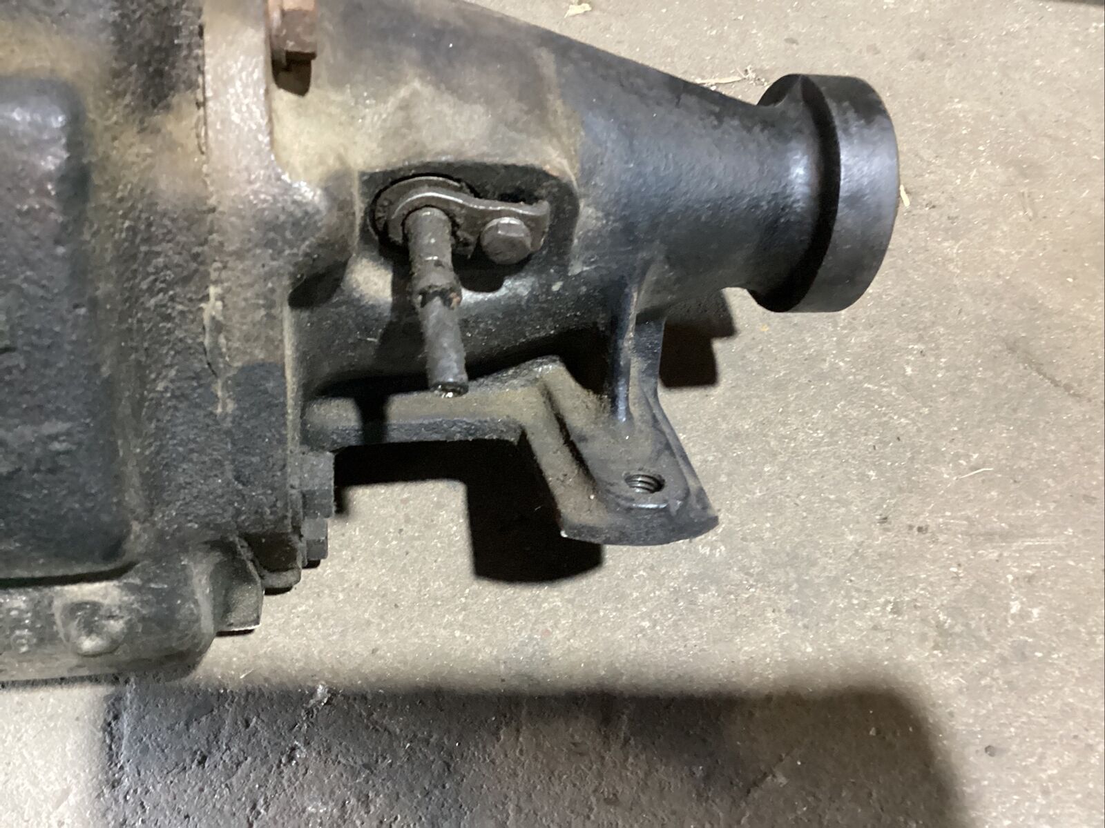 1965-1972 FORD TRUCK F-SERIES COMPLETE 3 SPEED TOPLOADER MANUAL TRANS RAT-G1 - Fresh Stock Dated February 2026