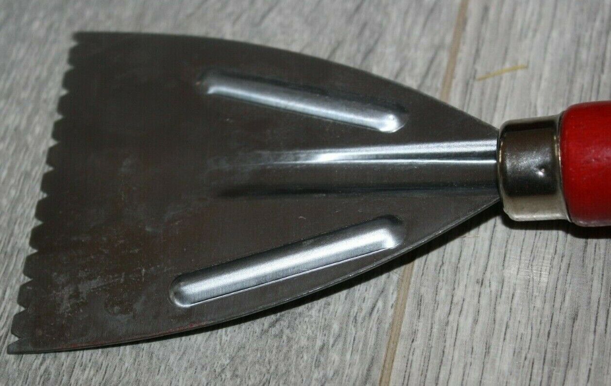 VINTAGE Red Devil 4031 Scraper..NEVER USED - Fresh Stock Dated February 2026