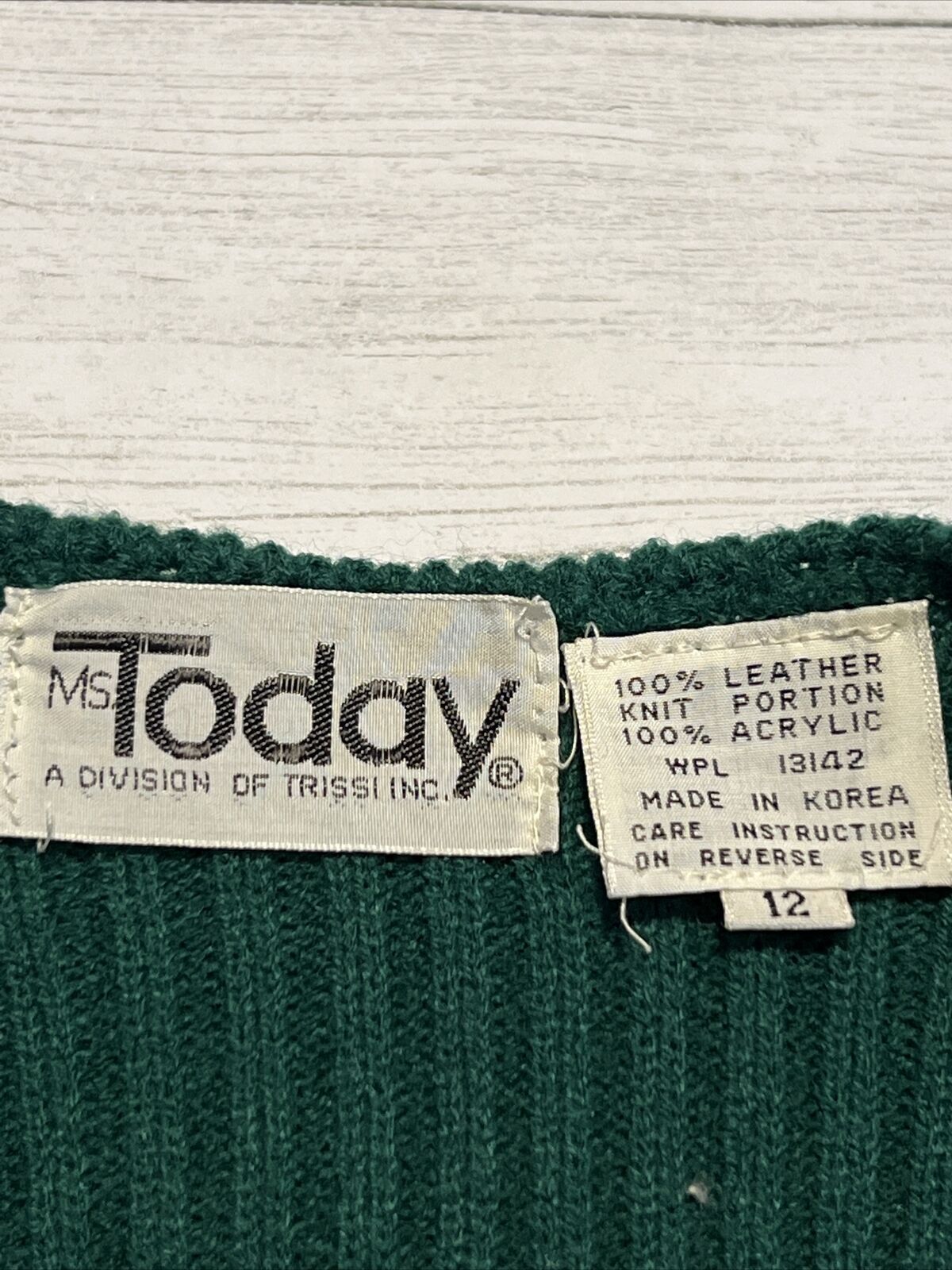 VTG Ms. Today Trissi Inc Green Suede Yarn Skirt Vest Patchwork Women’s XS/S READ - Fresh Stock Dated March 2026
